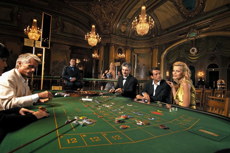 Revo Casino پر آن لائن سلاٹس کے بارے میں